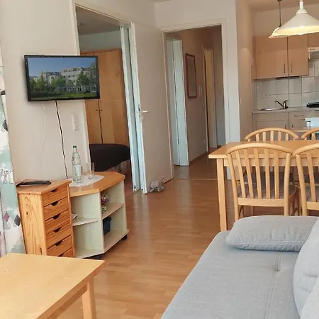 Seepark By Rujana 公寓 *