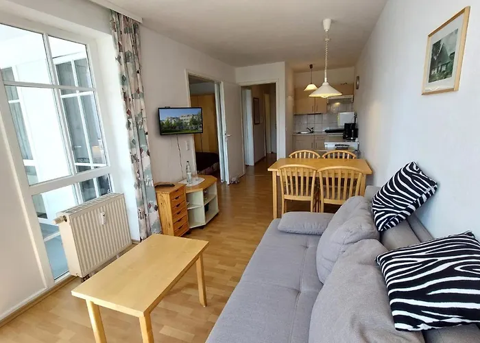 Seepark By Rujana アパート ゼリン